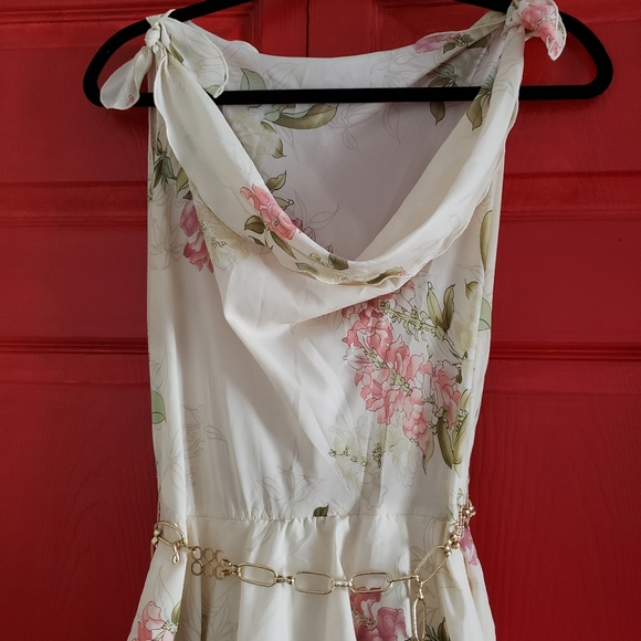 Floral maxi dress - Picture 3 of 6